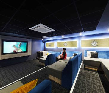 Large En-suite - Photo 2