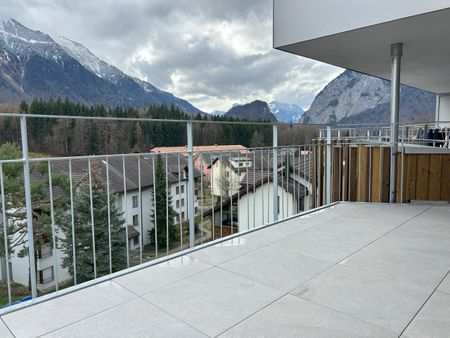 5 1/2-room attic apartment with a beautiful terrace - Foto 4