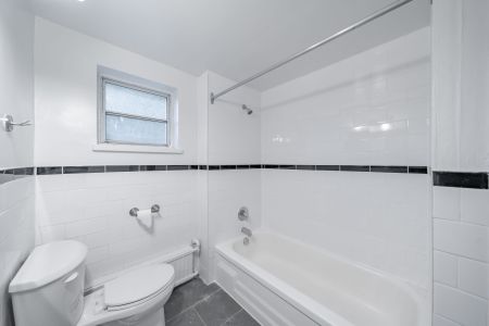 For Lease - 25 Bedford Road Unit# 707, Toronto, Ontario - Photo 4