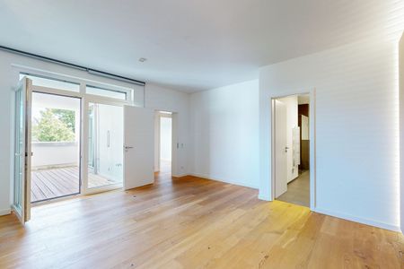 Luxuswohnung mit Car-Lift: Leben im preisgekrönten Papillon Gebäude - Photo 4