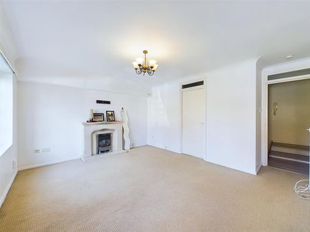 Abbotsmede Close Strawberry Hill, Twickenham - 1 bedroomProperty for lettings - Chasebuchanan - Photo 2