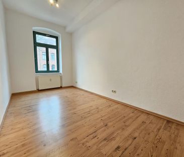 Quiet location with balcony and 2 months rent free - Photo 1