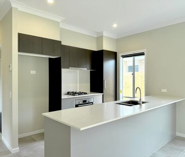 Brand new Family Home with ducted aircon in Burpengary - Photo 6
