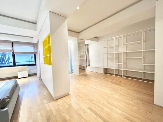 Large Furnished Three-Bedroom Flat - Kiseleff - Photo 1