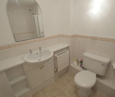 2 bedroom apartment to rent - Photo 6