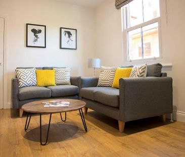 1 bedroom Flat To Let - Photo 5