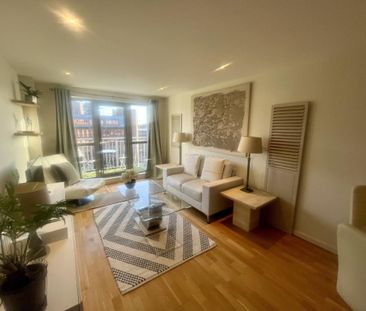 2 bedroom apartment to rent - Photo 1