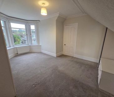 4 bedroom detached house to rent - Photo 6