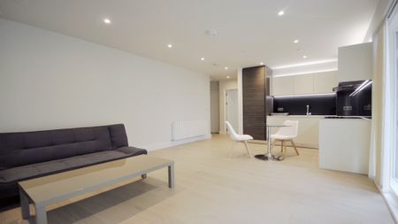 Kidbrooke Park Road, London, SE3 9FZ - Photo 2