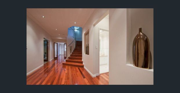 Ocean Views. - Photo 1