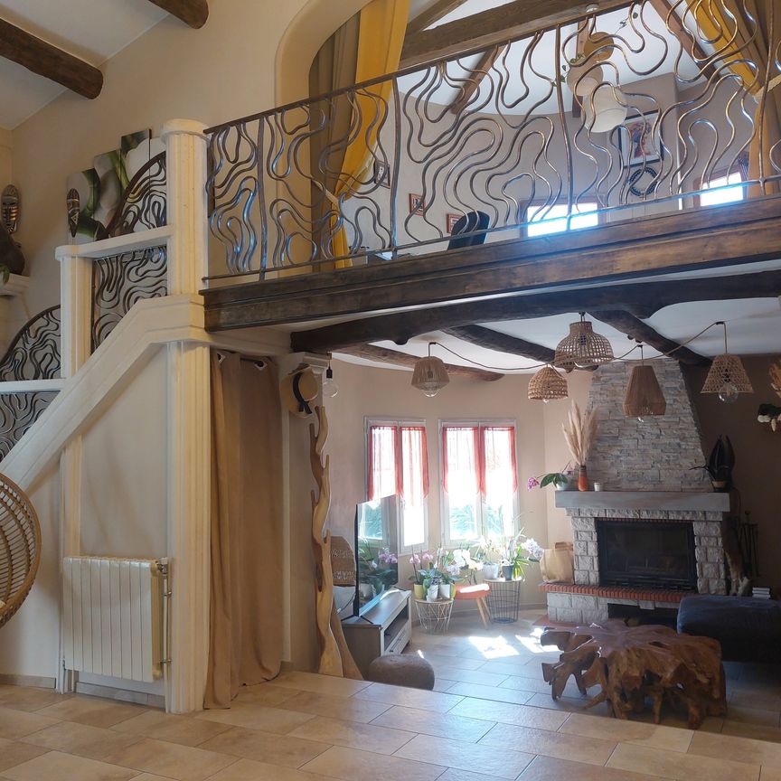 Location Maison 5 pièces 169m² MARIGNANE 13700 - Photo 1