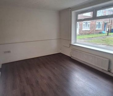 2 bedroom semi-detached house to rent - Photo 1
