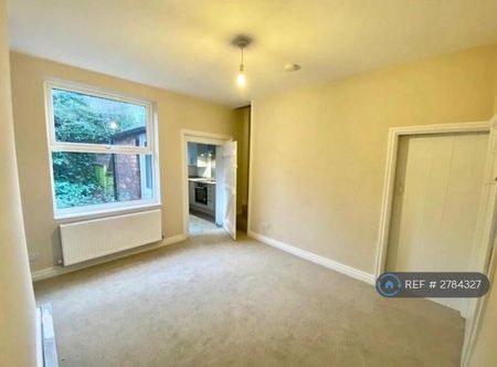 2 bedroom terraced house to rent - Photo 2