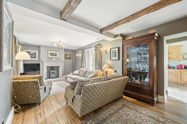 4 bedroom house to rent - Photo 1