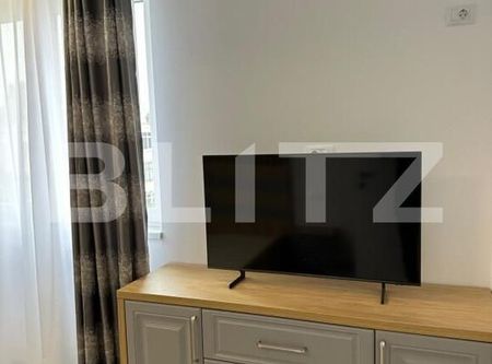Apartament 2 camere modern, centrala, AC, parcare privata, zona Brazda - Fotografie 5
