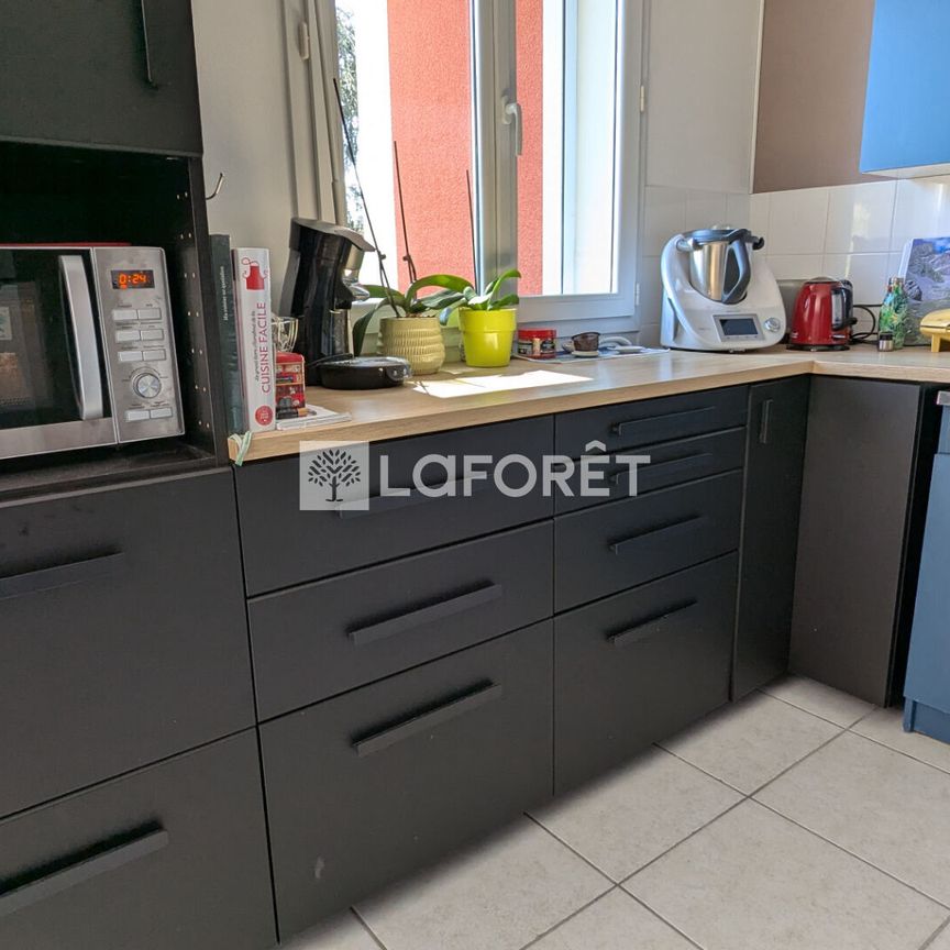 Apartment - Photo 1