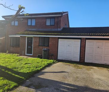 4 Bed Detached House, Biton Close, B17 - Photo 4