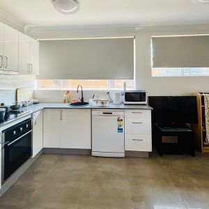 1-Bedroom Unit in Prime Clayfield Location - Photo 2