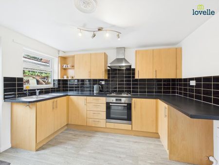 2 bedroom terraced house to rent - Photo 4