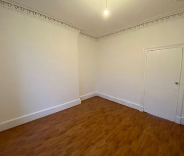 Meadowpark Street, Dennistoun | £995 Monthly - Photo 4