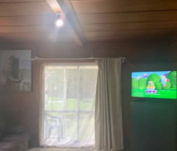 Charming 2BR Beach Haven w/ AC - Photo 2