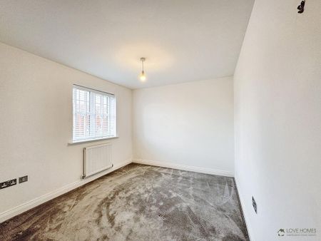 3 bedroom semi-detached house to rent - Photo 2