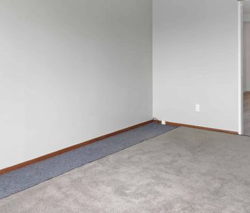 Massey- Three bedroom house - Photo 3