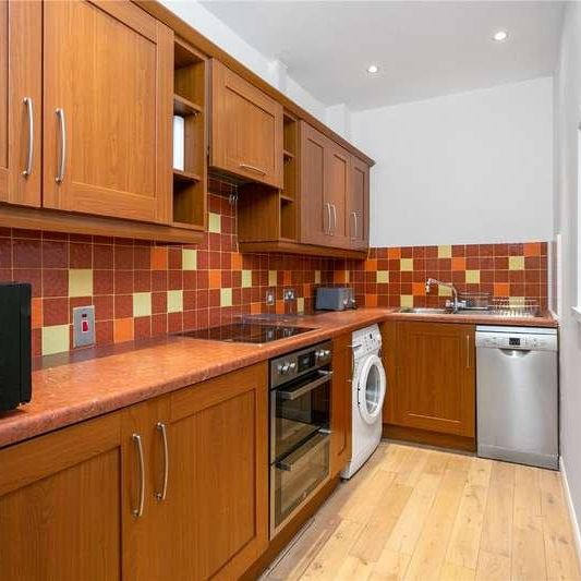 Arcadia Court, Old Castle Street, London, E1 - Photo 1