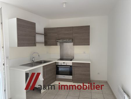 APPARTEMENT T2 DE 42 M² - CENTRE VILLE DE CHATEAUNEUF-LES-MARTIGUESChâteauneuf-les-Martigues (13220) - Photo 4