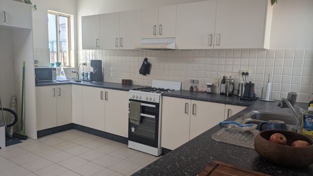 Camperdown - Photo 1