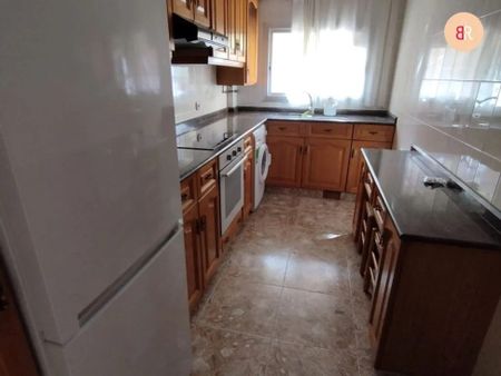 Calle Campoamor, Valencia, Valencian Community 46014 - Photo 4