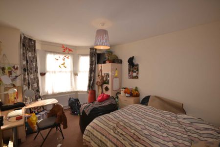 Milman Road, Reading, Berkshire, RG2 0AY - Photo 2