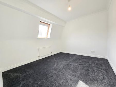 3 bedroom detached house to rent - Photo 3