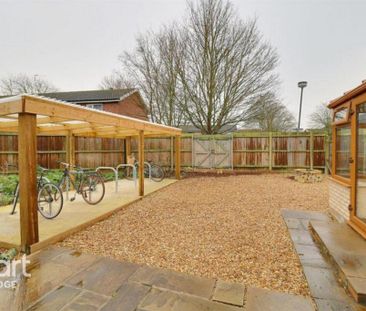 1 bedroom in a house share to rent - Photo 5