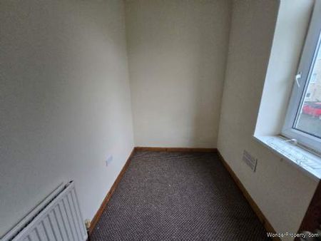 2 bedroom property to rent in Batley - Photo 4