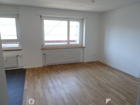 Gemütliche 2-Zimmerwohnung im 5. OG - Photo 2