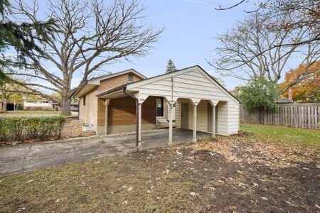 For Lease - 615 Santa Monica Road, London North, Ontario - Photo 2