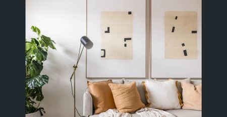 Elevated Art Deco beauty / premier east-side location - Photo 3