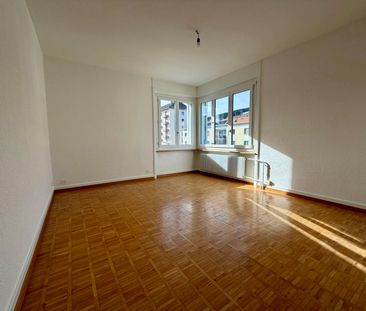 Charmant appartement de 3.5 pièces avec un balcon - Photo 2