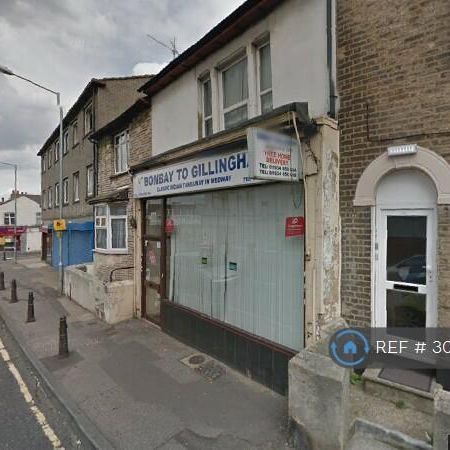 3 bedroom maisonette to rent - Photo 4
