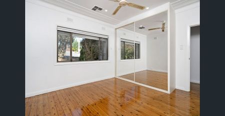 Spacious family home - Photo 2