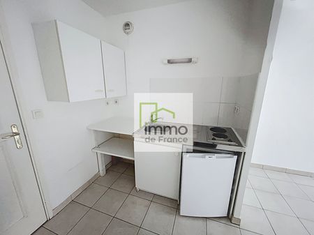 Location Appartement 1 pièce 28m² - Photo 4