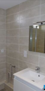 APPARTEMENT VILLEURBANNE - 3 pièce(s) - 63 m2 Villeurbanne (69100) Le bien en vidéo - Photo 4