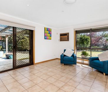 5 Delage Close, Keilor Downs VIC 3038 - Photo 1