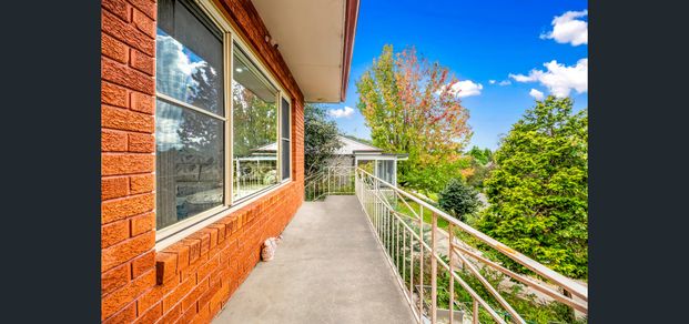 32 Mittabah Road, Hornsby NSW 2077 - House For Rent | Domain - Photo 1