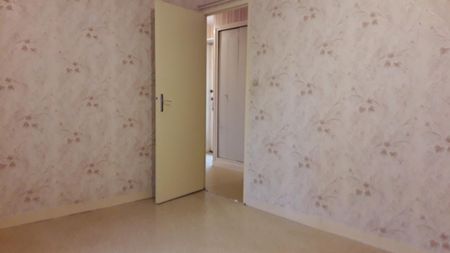 APPARTEMENT T2 A LOUER - LE COTEAU - AVENUE DE LA LIBERATION - Photo 3