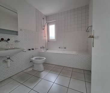 Ruhig gelegene 3.5-Zimmerwohnung in Bellmund - Photo 4