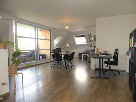 Appartement te huur - Foto 3