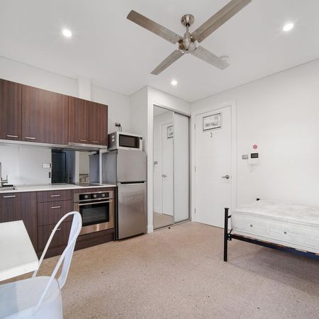 Lewisham Lodge Apartment - Photo 3
