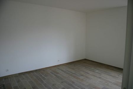 Appartement te huur - Foto 2
